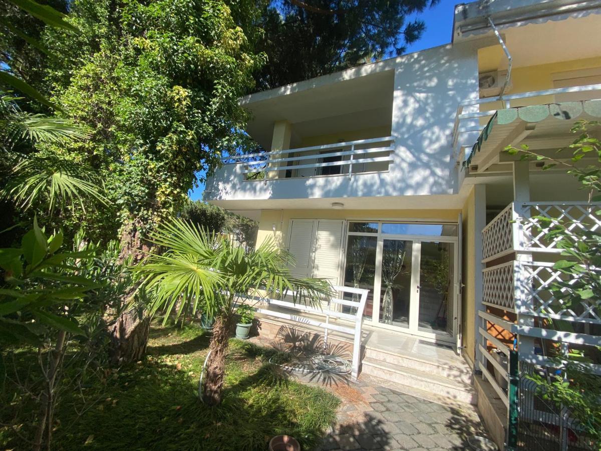 Villa A Cozy Duplex In The Lalzi Bay Durrës Exterior foto